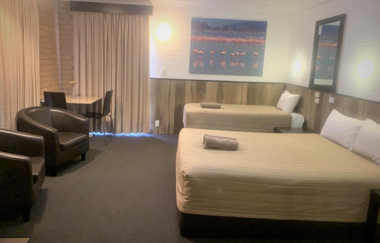 Countryman Motor Inn 코우라 외부 사진