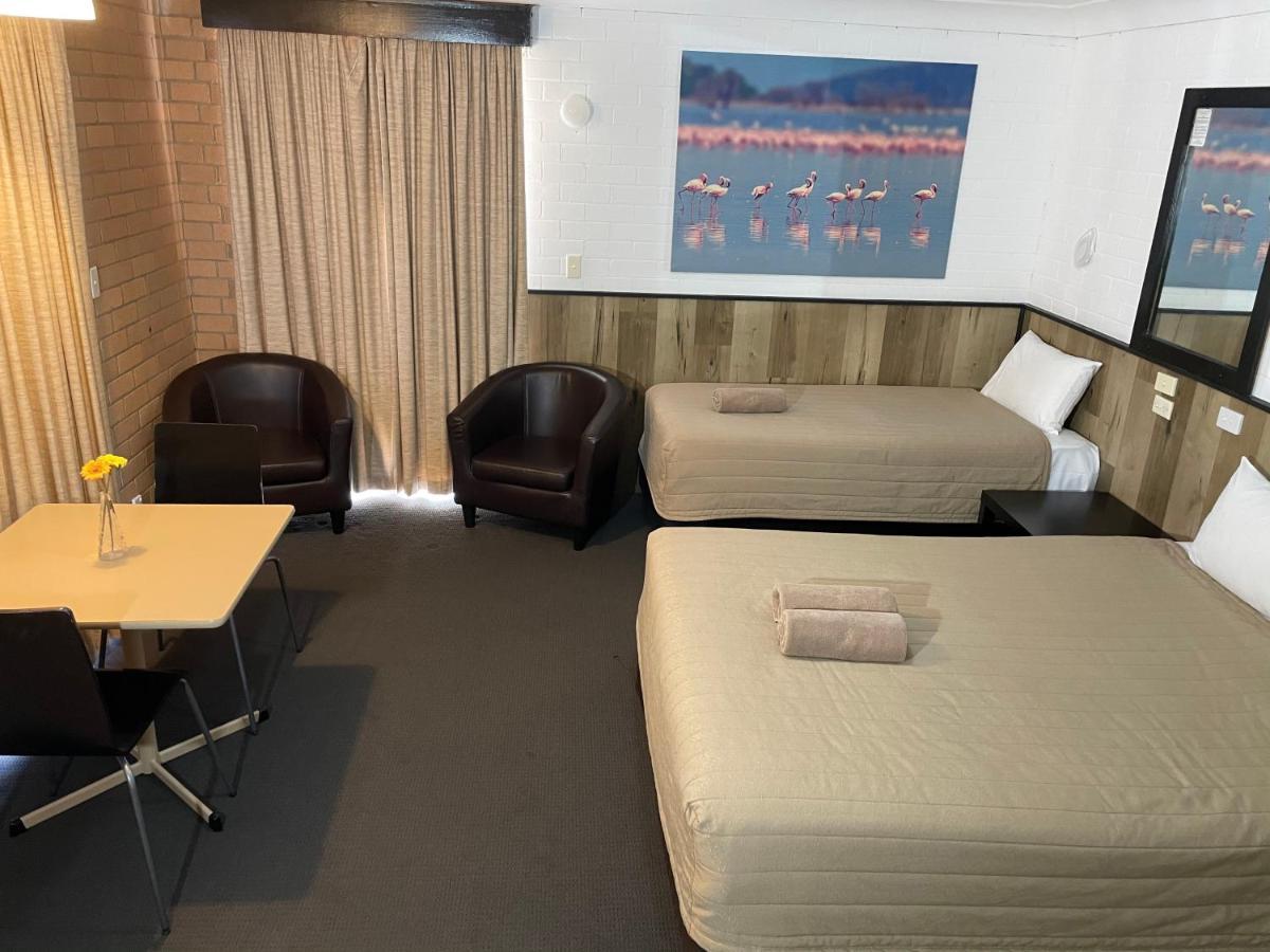 Countryman Motor Inn 코우라 외부 사진