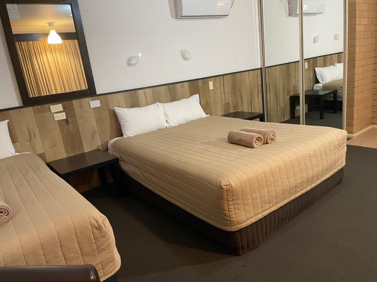 Countryman Motor Inn 코우라 외부 사진