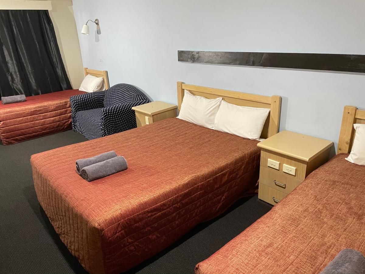 Countryman Motor Inn 코우라 외부 사진