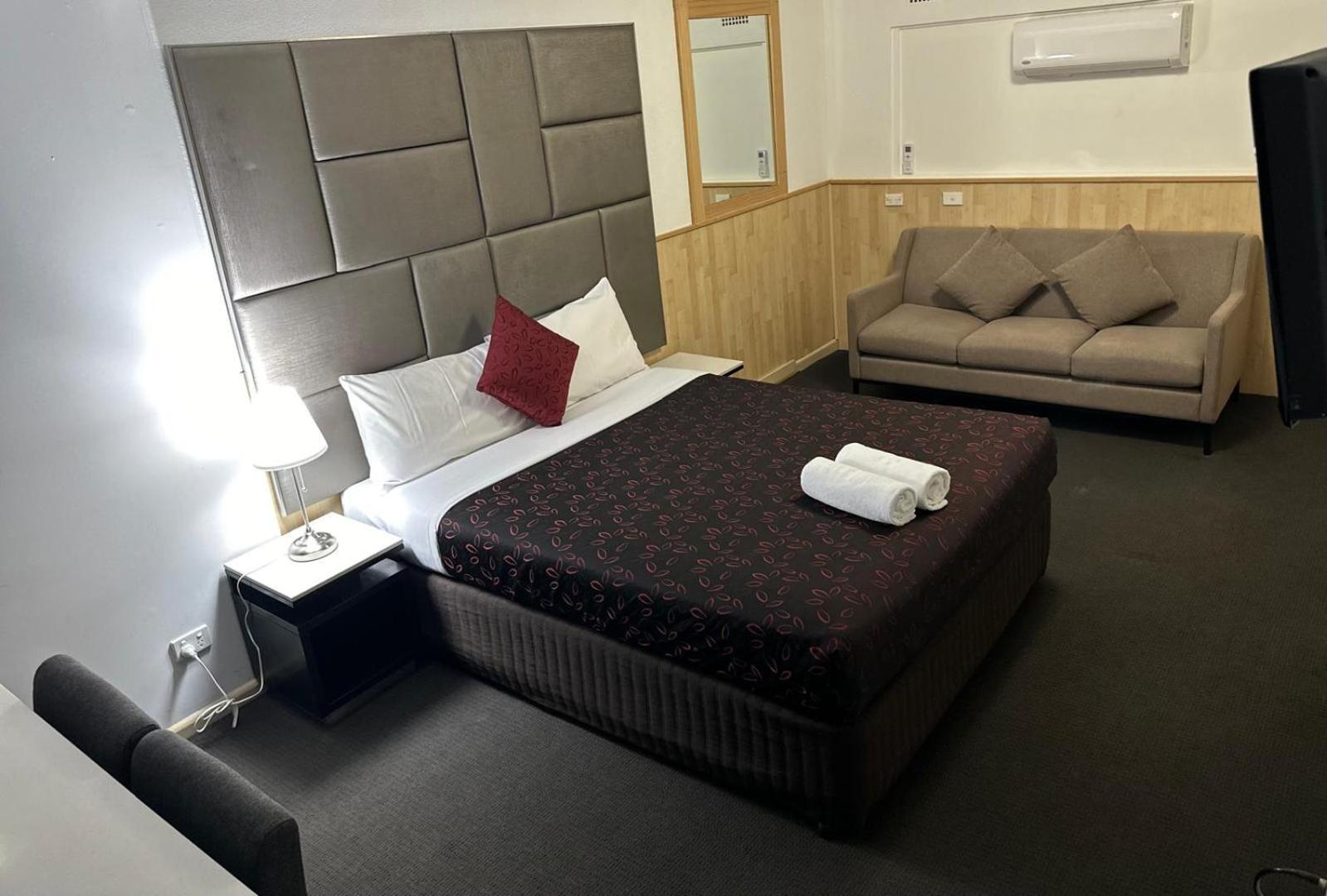 Countryman Motor Inn 코우라 외부 사진