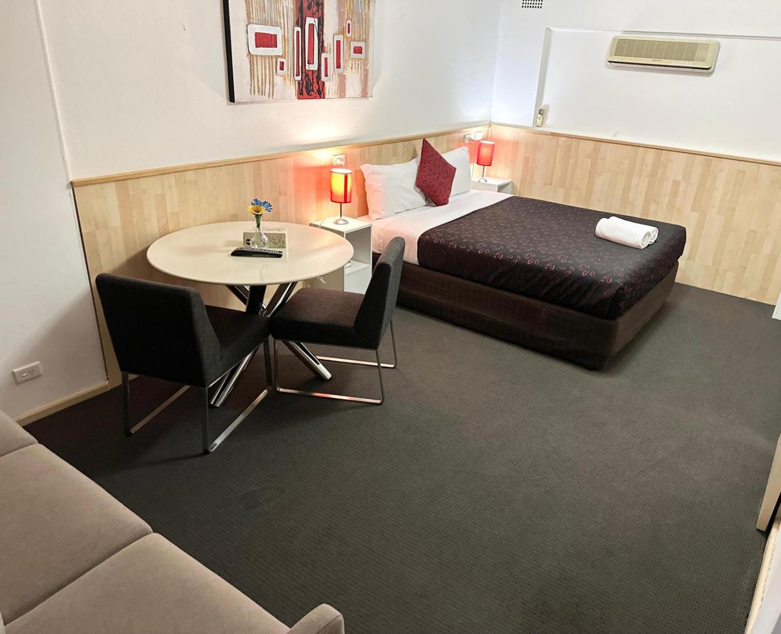 Countryman Motor Inn 코우라 외부 사진